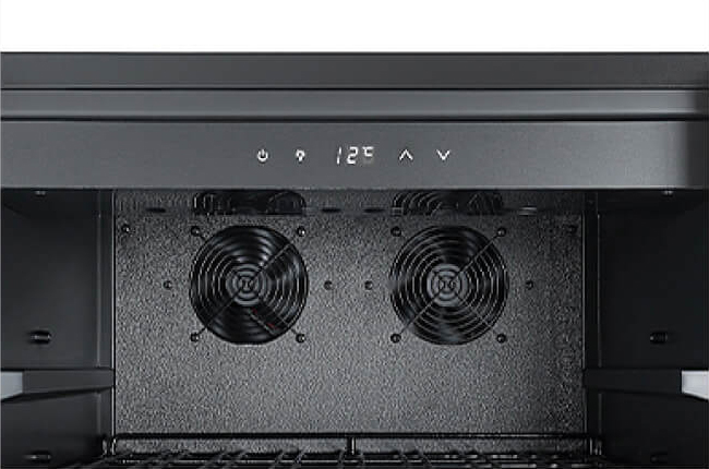 庫内の温度上昇と湿度低下を抑制するファン式冷却方式